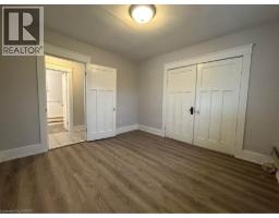 109 MOORE Avenue - 12