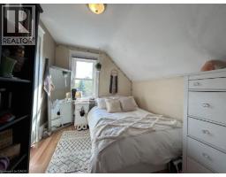 109 MOORE Avenue - 19