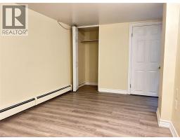 109 MOORE Avenue - 29