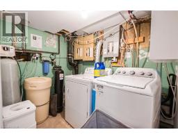 109 MOORE Avenue - 37