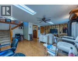 282 TOWNLINE Street - 15