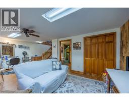 282 TOWNLINE Street - 17