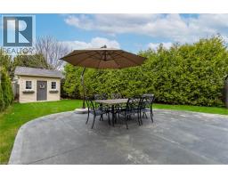 31 WHITE SANDS Court - 33