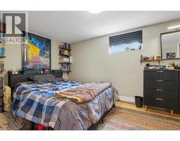 241 GUELPH Avenue - 34