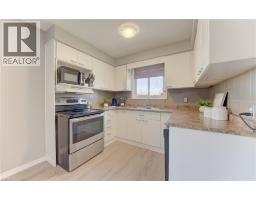 100 JOHANNA Drive - 8