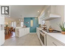 18 RIPLEY Crescent - 10