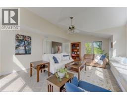 18 RIPLEY Crescent - 17