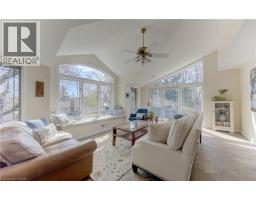 18 RIPLEY Crescent - 19