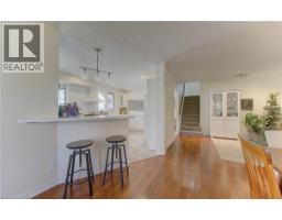 18 RIPLEY Crescent - 8