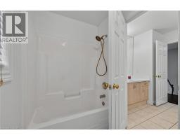 14 HEARTHBRIDGE Street - 33