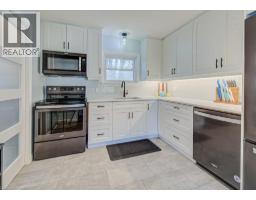 549 DUNBAR Road - 14