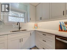 549 DUNBAR Road - 16