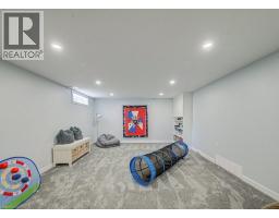 549 DUNBAR Road - 31