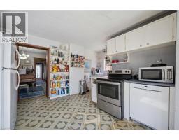 115 ALLEN Street E - 12