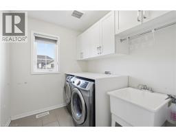 57 THOMPSON Road - 16