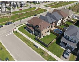 57 THOMPSON Road - 34