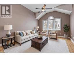 47 HUNTINGTON Place - 11