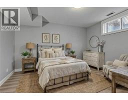 47 HUNTINGTON Place - 21