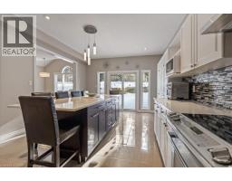 47 HUNTINGTON Place - 6