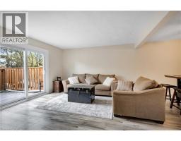 32 MONTCLAIR Crescent - 11