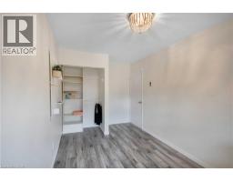 32 MONTCLAIR Crescent - 20