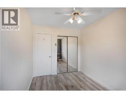 32 MONTCLAIR Crescent - 22