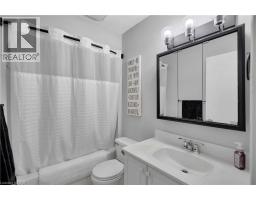 32 MONTCLAIR Crescent - 23