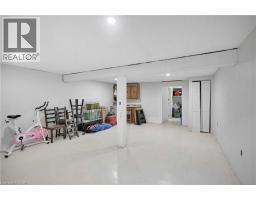 32 MONTCLAIR Crescent - 26