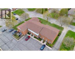 32 MONTCLAIR Crescent - 33