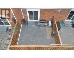 32 MONTCLAIR Crescent - 39