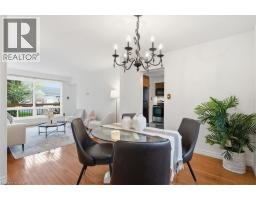56 ANGELA Crescent - 11