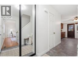 56 ANGELA Crescent - 18