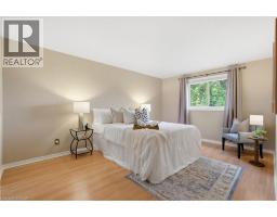 56 ANGELA Crescent - 20