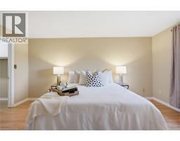 56 ANGELA Crescent - 22