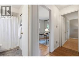 56 ANGELA Crescent - 28