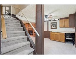 56 ANGELA Crescent - 29