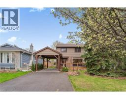 56 ANGELA Crescent - 3