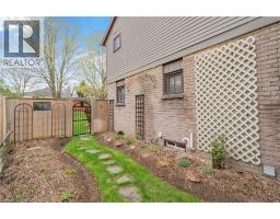 56 ANGELA Crescent - 34