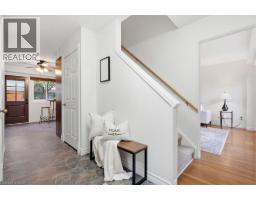 56 ANGELA Crescent - 6