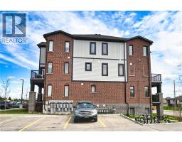 160 ROCHEFORT Street UnitNo. A15 - 3