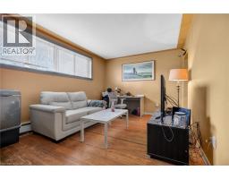 72 HOFFMAN Street - 17