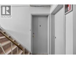 72 HOFFMAN Street - 18