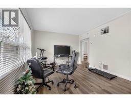 72 HOFFMAN Street - 28