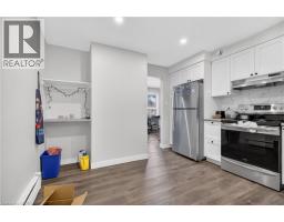 72 HOFFMAN Street - 32