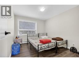 72 HOFFMAN Street - 34