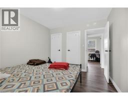 72 HOFFMAN Street - 35