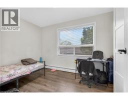 72 HOFFMAN Street - 36