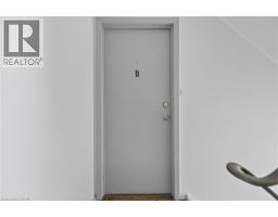 72 HOFFMAN Street - 38