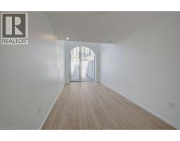 26 KING Street E - 19