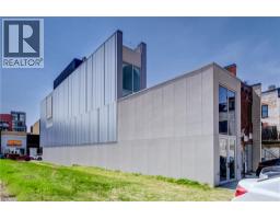26 KING Street E - 28
